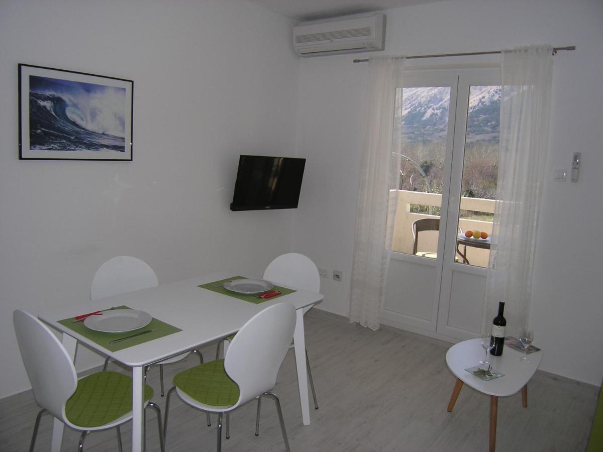 Apartments Aventura Baska For Relaxing Holidays Eksteriør bilde
