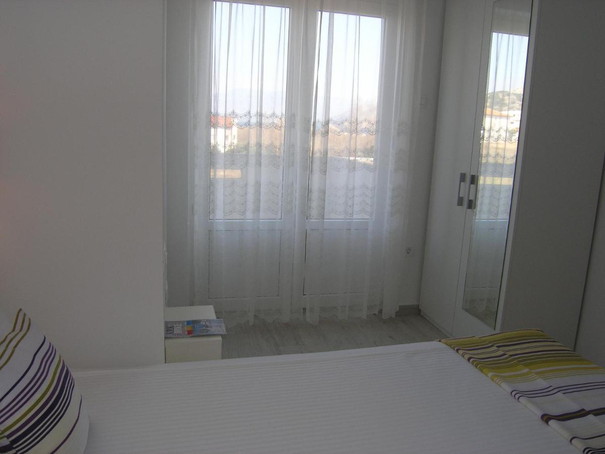 Apartments Aventura Baska For Relaxing Holidays Eksteriør bilde