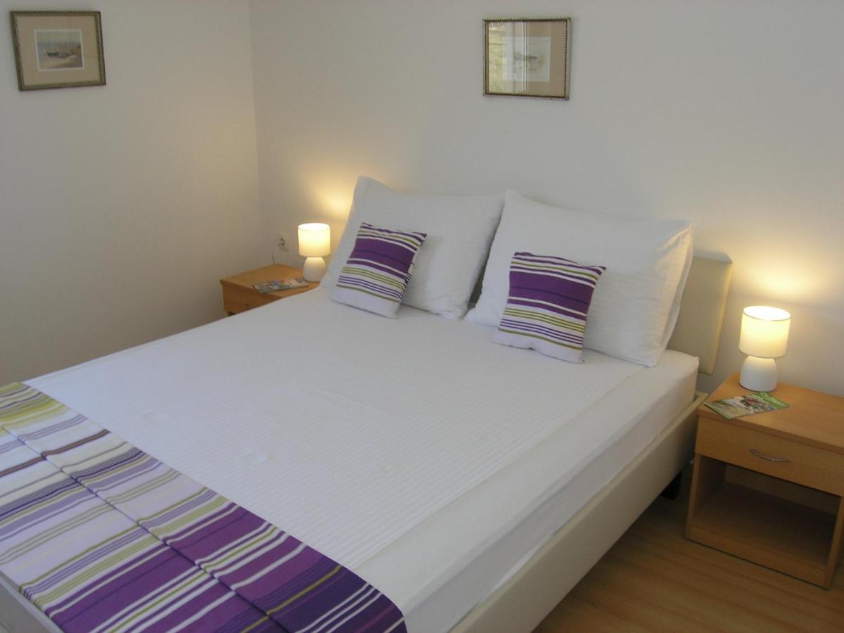 Apartments Aventura Baska For Relaxing Holidays Eksteriør bilde