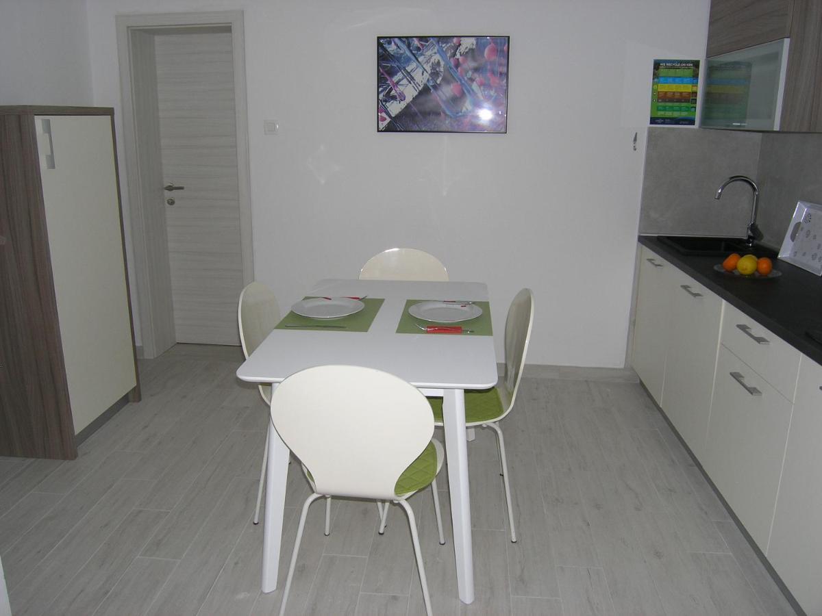Apartments Aventura Baska For Relaxing Holidays Eksteriør bilde