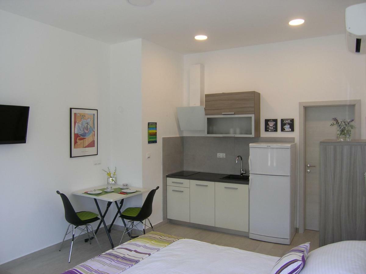 Apartments Aventura Baska For Relaxing Holidays Eksteriør bilde